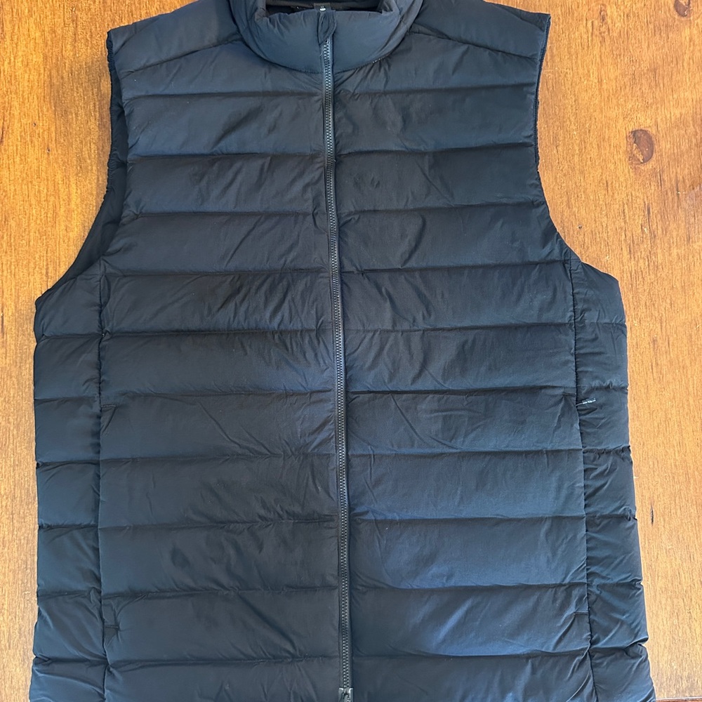 Lululemon Men's Navigation 700-down-fill Vest